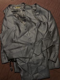 Men’s suit