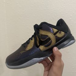 Kobe 5 chinese new year (eggplant)