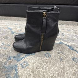 Nine West black wedge boots size 8.5 worn once  perfect condition . Open to prices