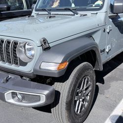 Jeep Gladiator Part Out 