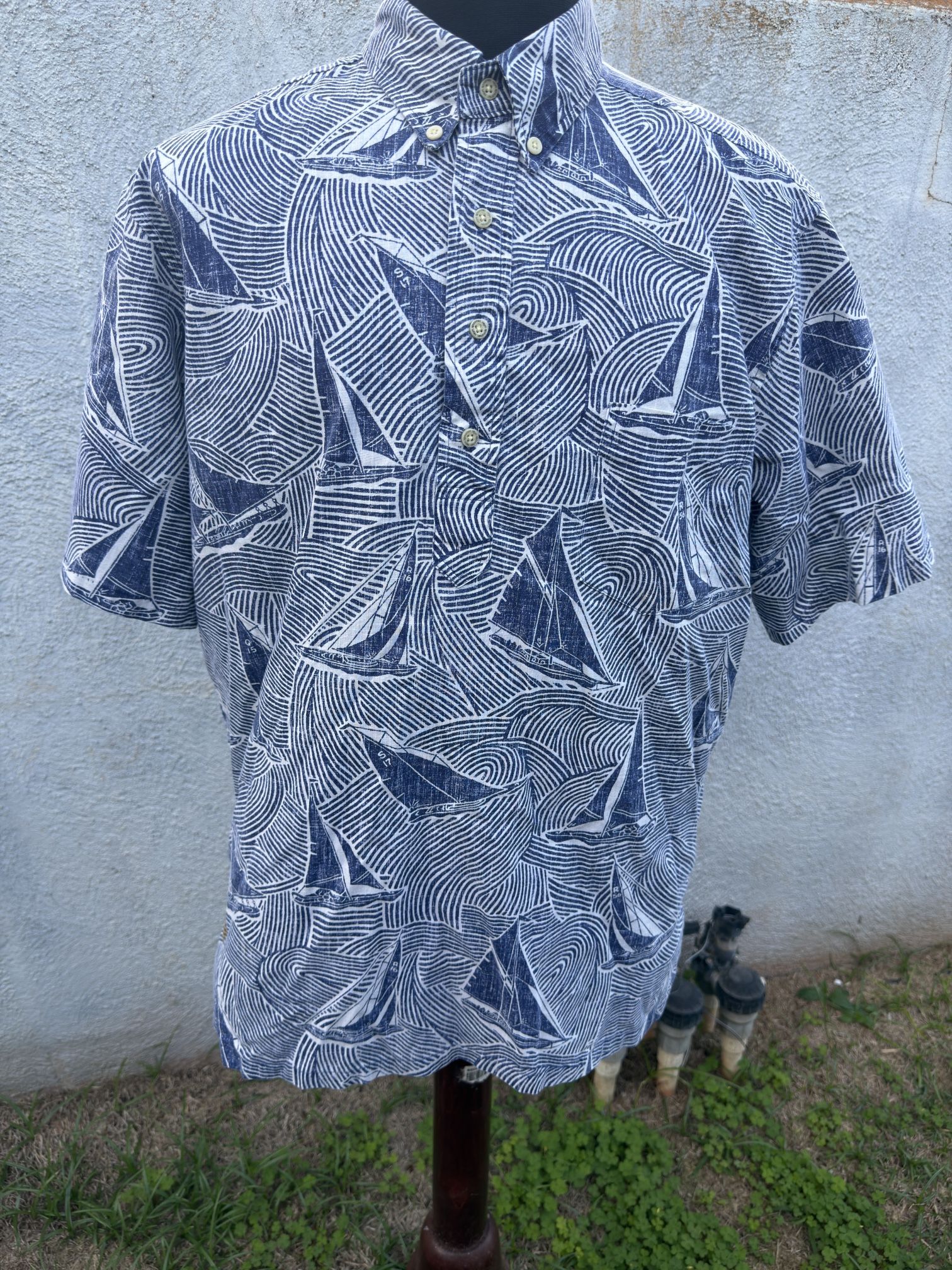 PreOwned Reyn Spooner Classic Fit Hawaiian Print Blue 3/4 Button Men's L