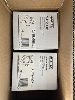 Delta shower valve