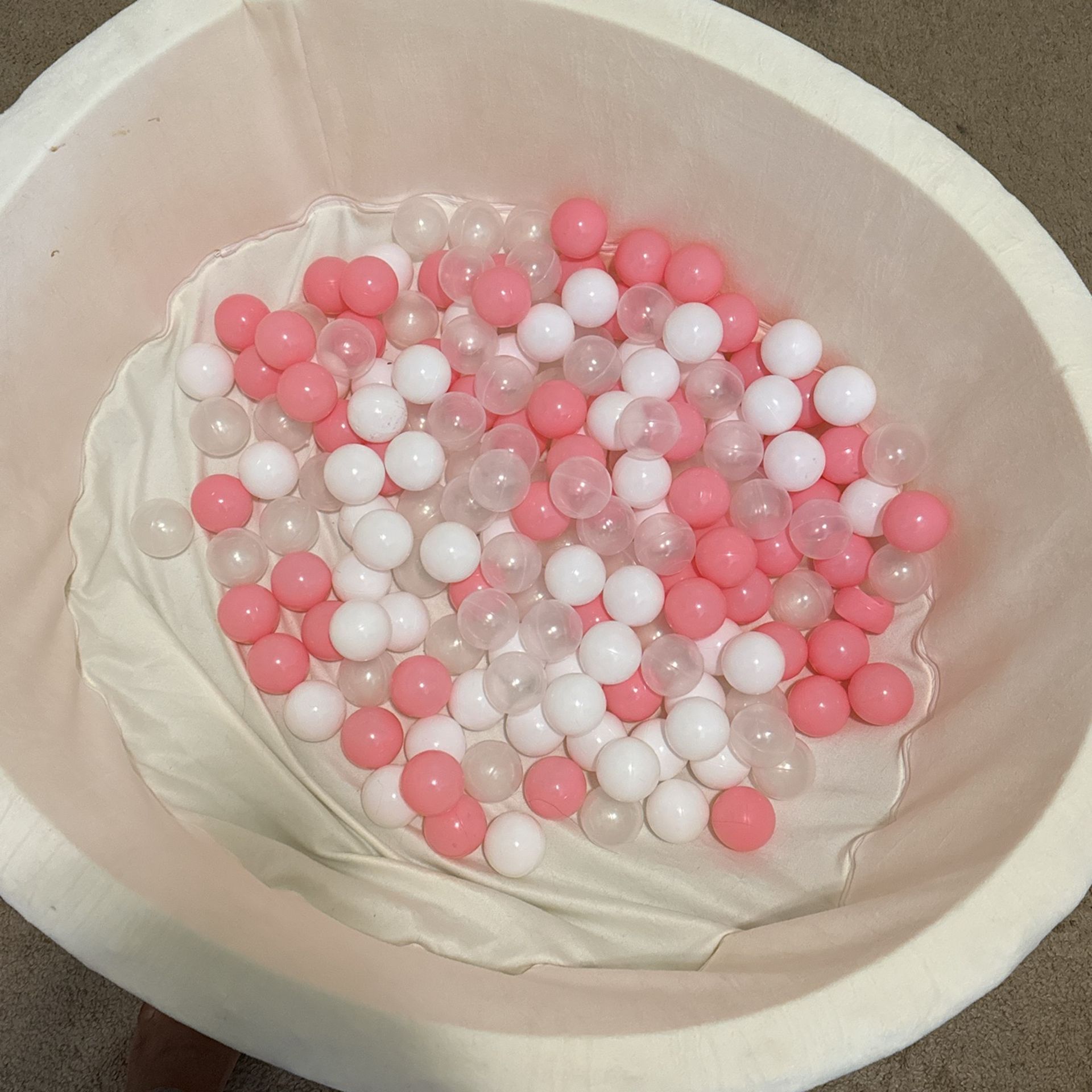 Children’s Ball pit