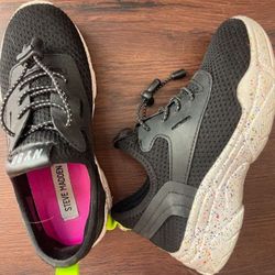 Kids Sneakers, Size 2