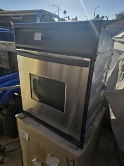Free wall oven for scrap