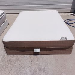 Queen Memory Foam Mattress And Box Spring 