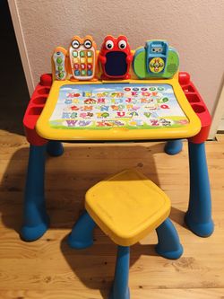 Vetch touch and learn activity desk deluxe