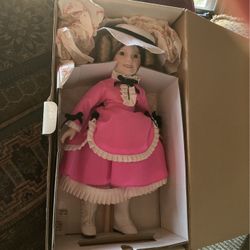 The Little Colonel Porcelain Shirley Temple  14”