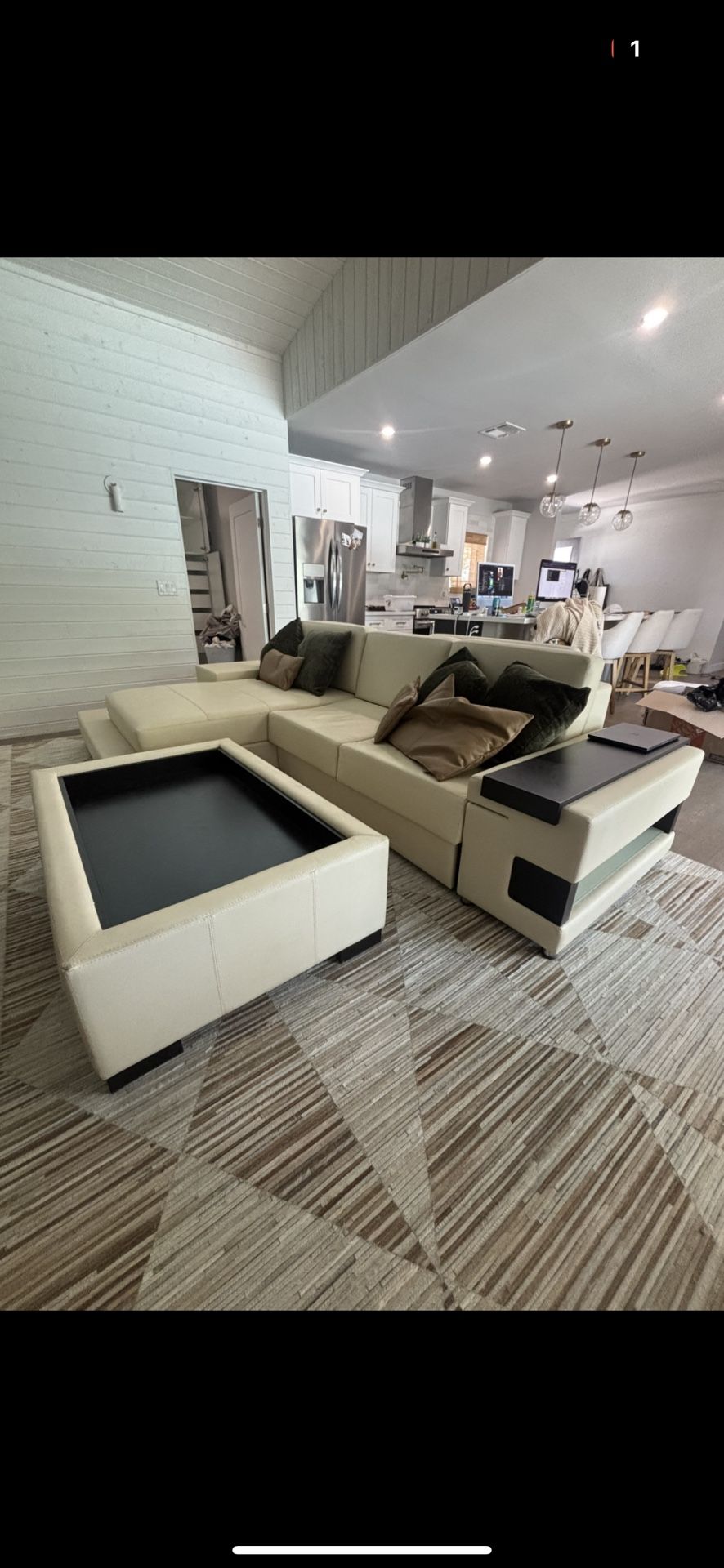 Premium-Sofas Genuine Leather Sectional Pull Out Sofa