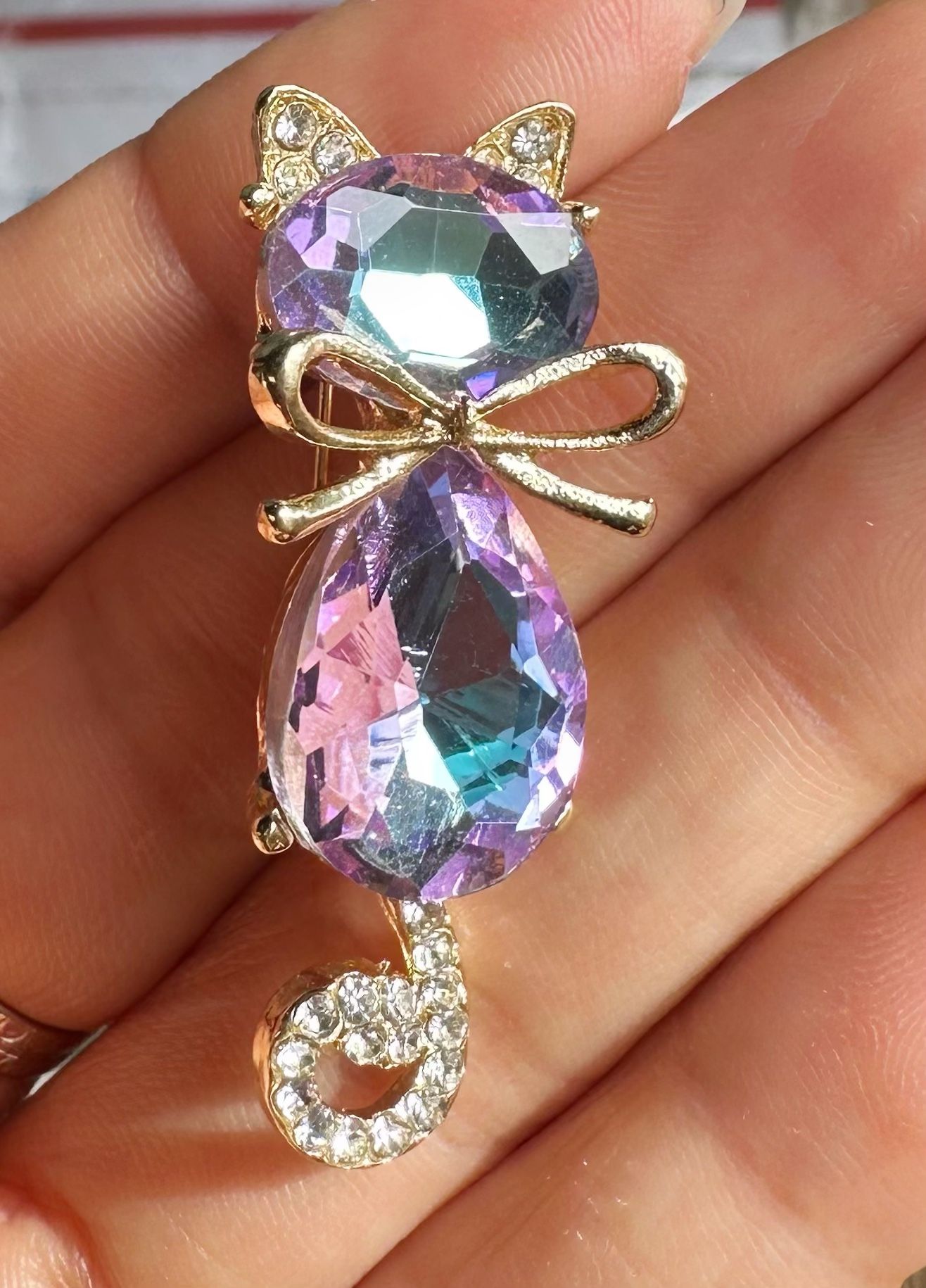 New Rhinestone Brooch 