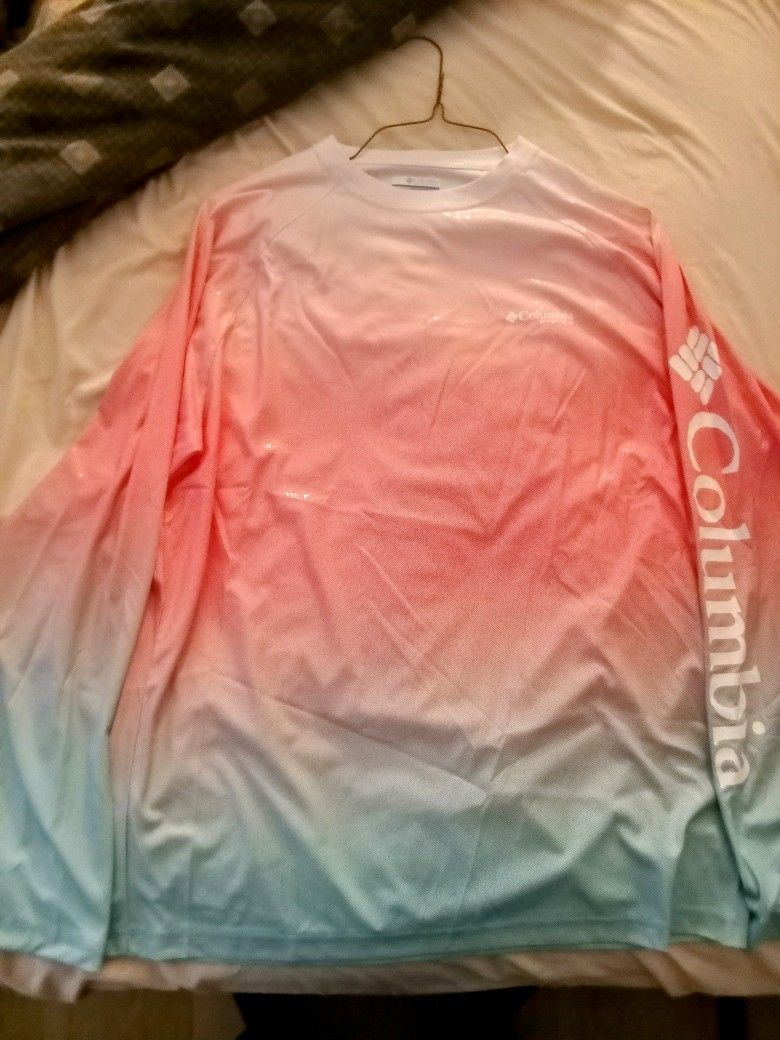 Barely Used Columbia PFG Long-Sleeve Fishing Shirt (Size Large)