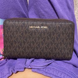 michael kors wallet