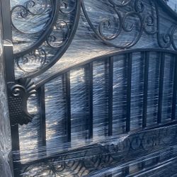 Double gate Powder Coated 