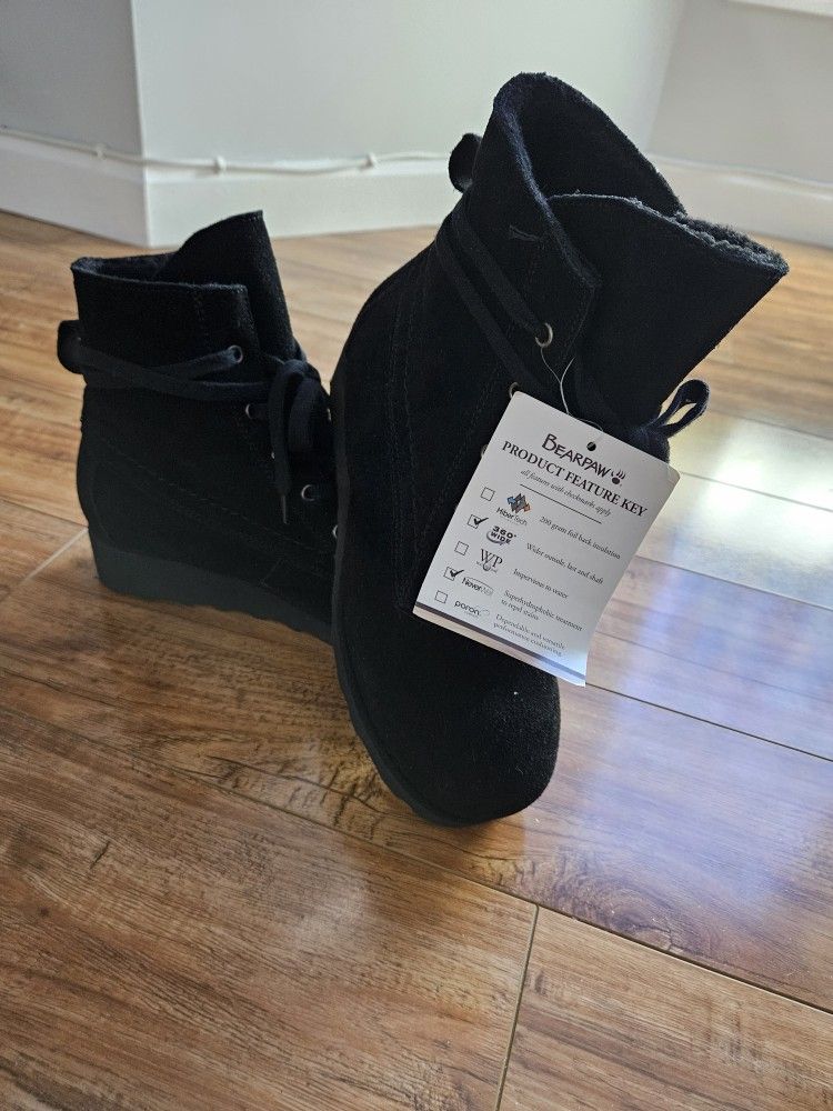 NEW Black Winter Boots-Size 6