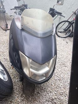 2008 YAMAHA MORPHOUS MEGA SCOOTET