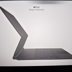 Apple Magic Keyboard — 12.9” (3rd/4th Gen) 