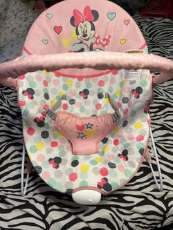 Minnie Mouse Bouncer