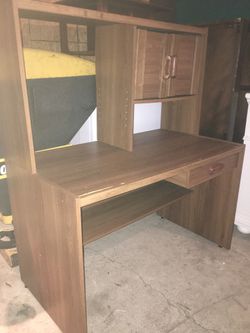 Desk with hutch