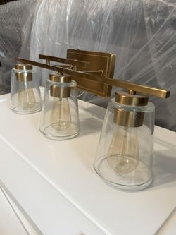 Wall Scone Bathroom Mirror Light. Good Quality  Brass / Metal