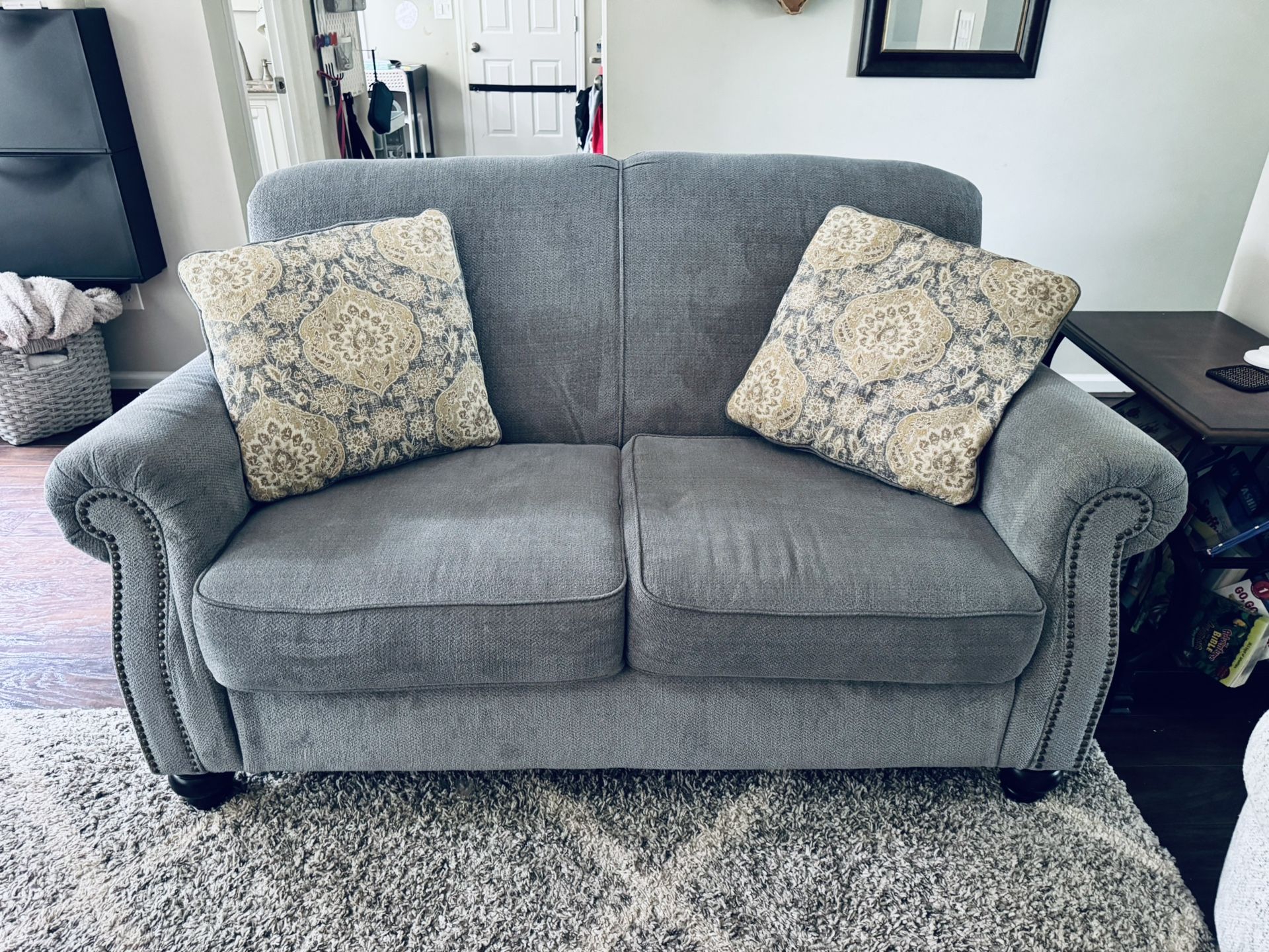 Matching Sofa and Loveseat Set