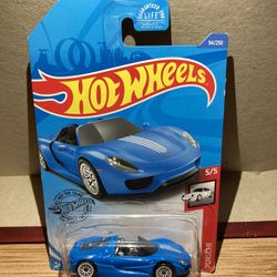 Hot Wheels / Porsche 918 Spyder / Blue