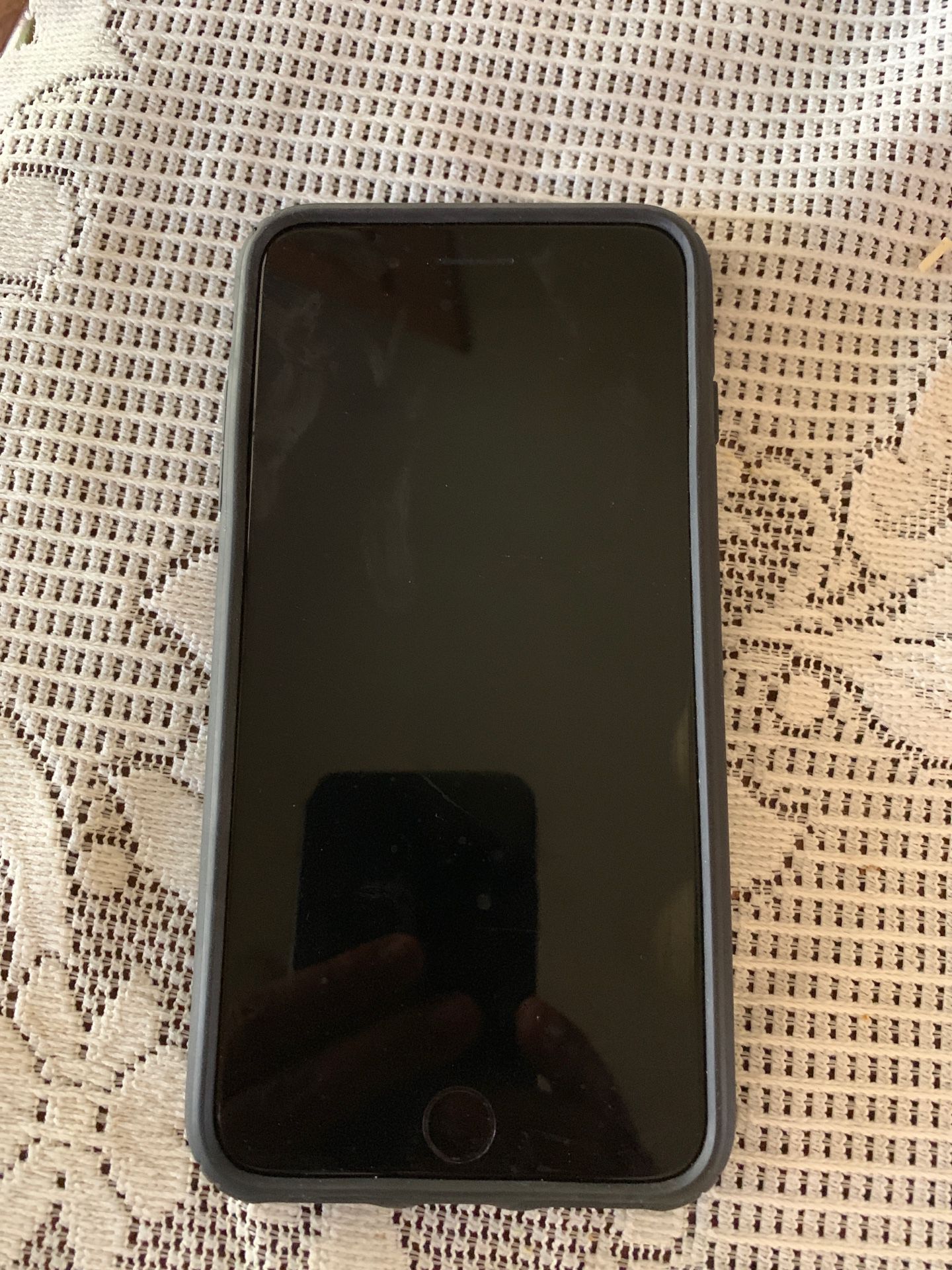 Iphone 7plus, 32gb , unlocked