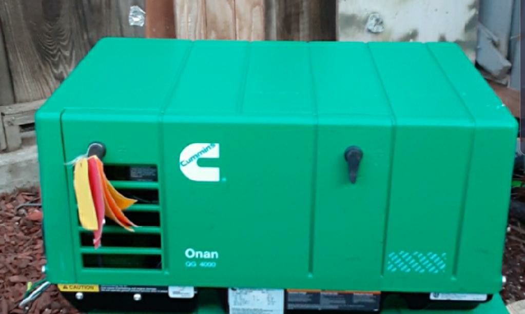 Cummins Onan QG 4000 4.0KY-6747 4kW 120V RV Gas RV EVAP Generator
