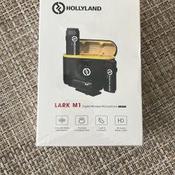 Hollyland LARK M1 Duo Digital Wireless Microphone System 