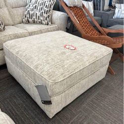 Oversized Ottoman, Cream