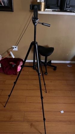 Black Adjustable Camera Tripod Stand
