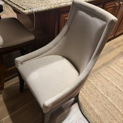 Set of 4 Contemporary Accent Chairs – Excellent Condition