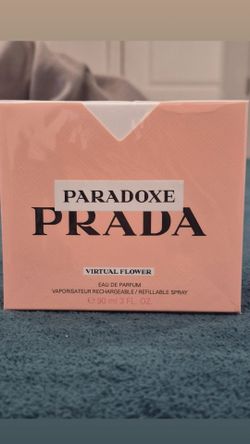 Prada Paradoxe Virtual Flower