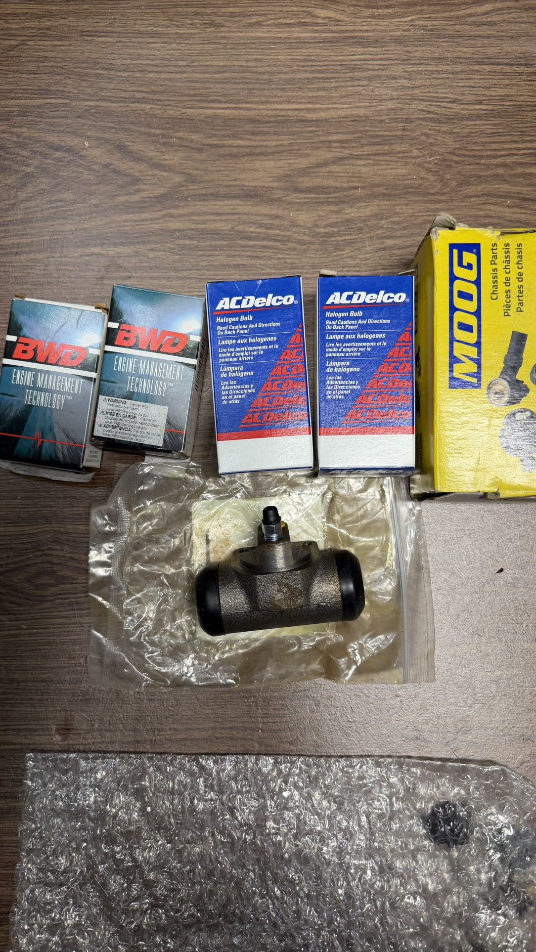 Lot of Automotive Parts - ACDelco, BWD, Moog, Novita EP29 - New Old Stock