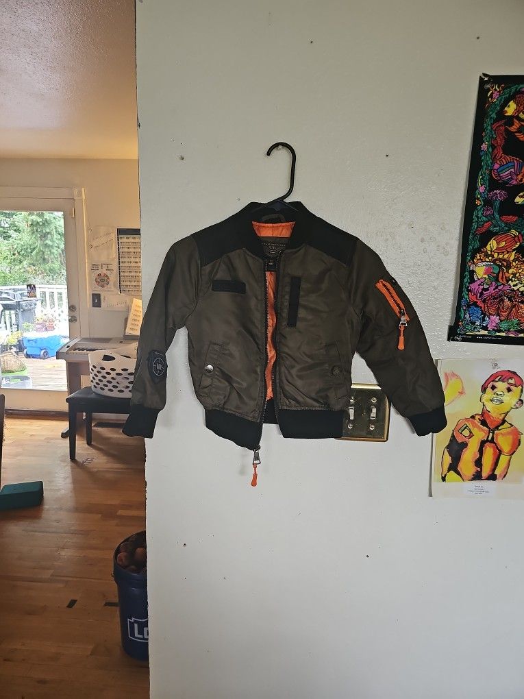 Boys Size 5/6 Bomber Jacket