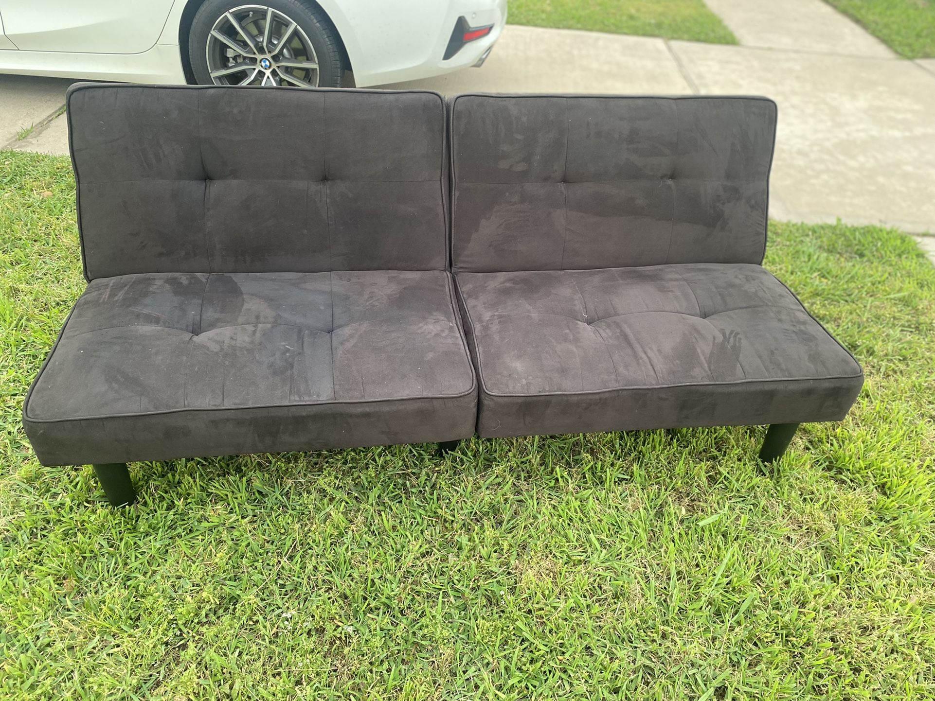 Serta Charlie Black Futon for Sale in Humble, TX OfferUp