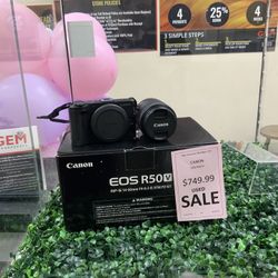 USED Canon EOS R50V RF-S 14-30MM, F4-6.3 IS STM PZ KIT