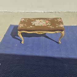 Floral antique style bench