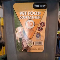 Pet Food Container