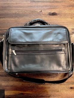 Leather Carry Case/shoulder strap