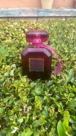 Victoria’s Secret bombshell passion