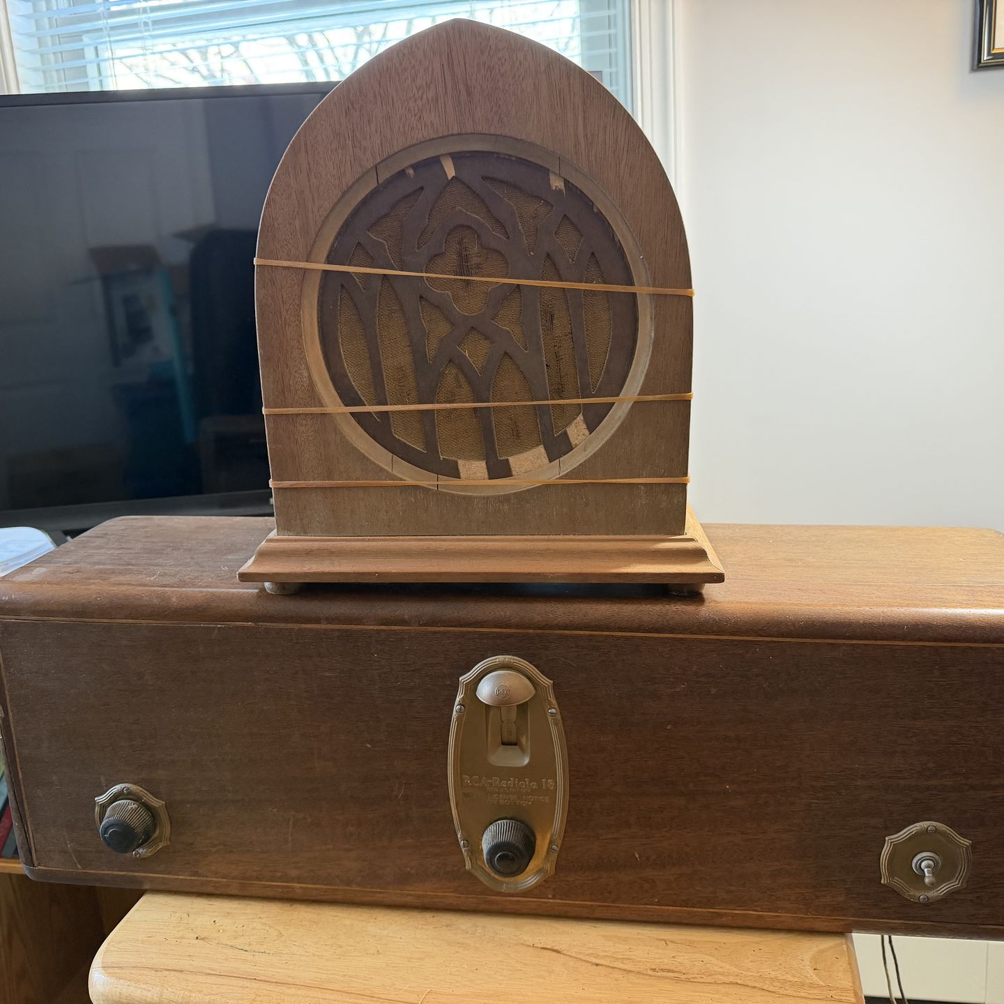 RCA Radiola 18 with Peerless Speaker