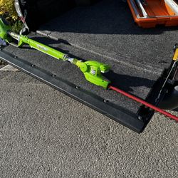 Greenworks 40V Li-Ion G-MAX Extended Reach Hedger — 20in. Blade, Model# 22272