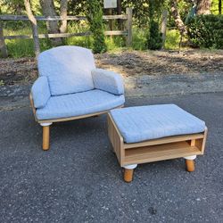 Mid Century Kid Chair