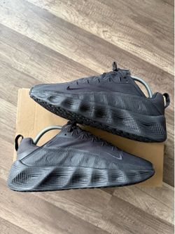 Nike Ava Rover sz 8