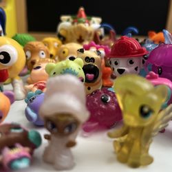 Mixed Mini Toy Figures Lot – LOL, Paw Patrol, Stitch, Pony & More (30+ pcs)