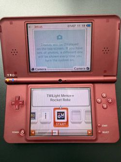 Nintendo DSi LL XL English 32GB Pokémon Ready + Case & Charger
