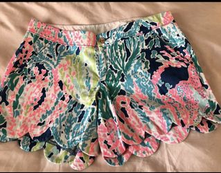 Lilly Pulitzer buttercup shorts size 2