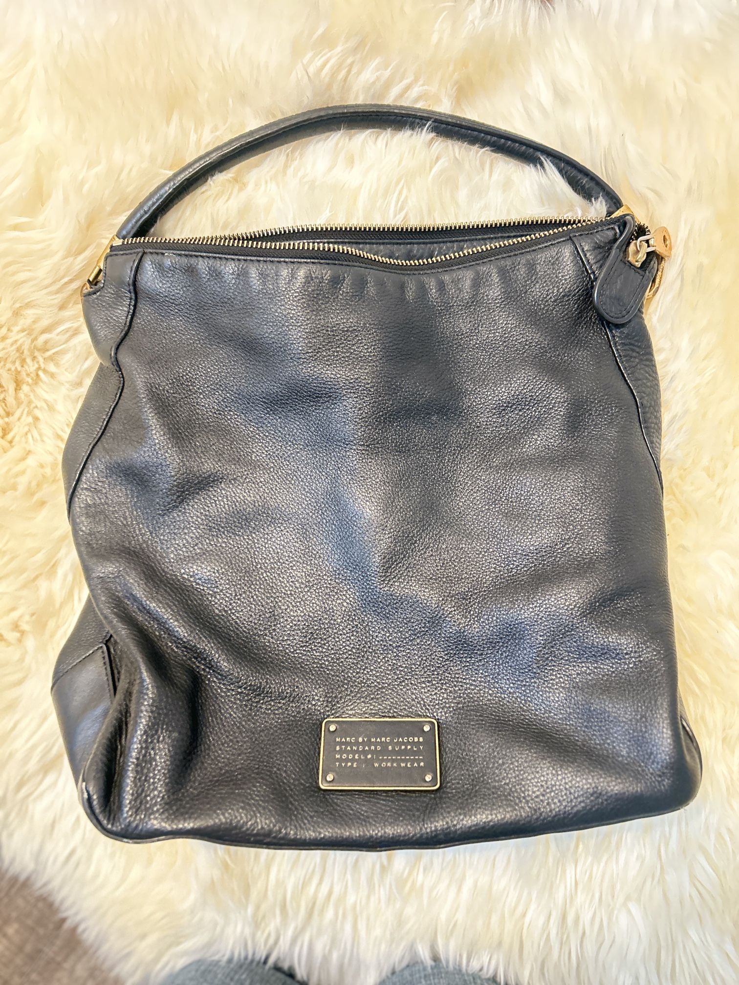 Marc Jacob’s Leather Hobo Bag- Black