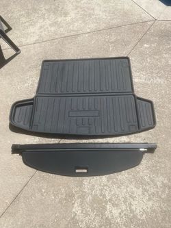 Acura RDX 2021 Cargo cover, mat and floor mats