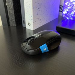 Microsoft Sculpt Comfort Bluetooth Computer Mouse
